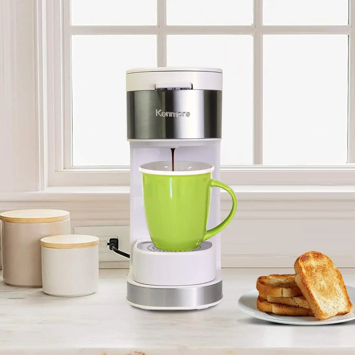 Koolatron Kenmore Single Serve Coffee Maker, Hot & Iced, 14 oz, White