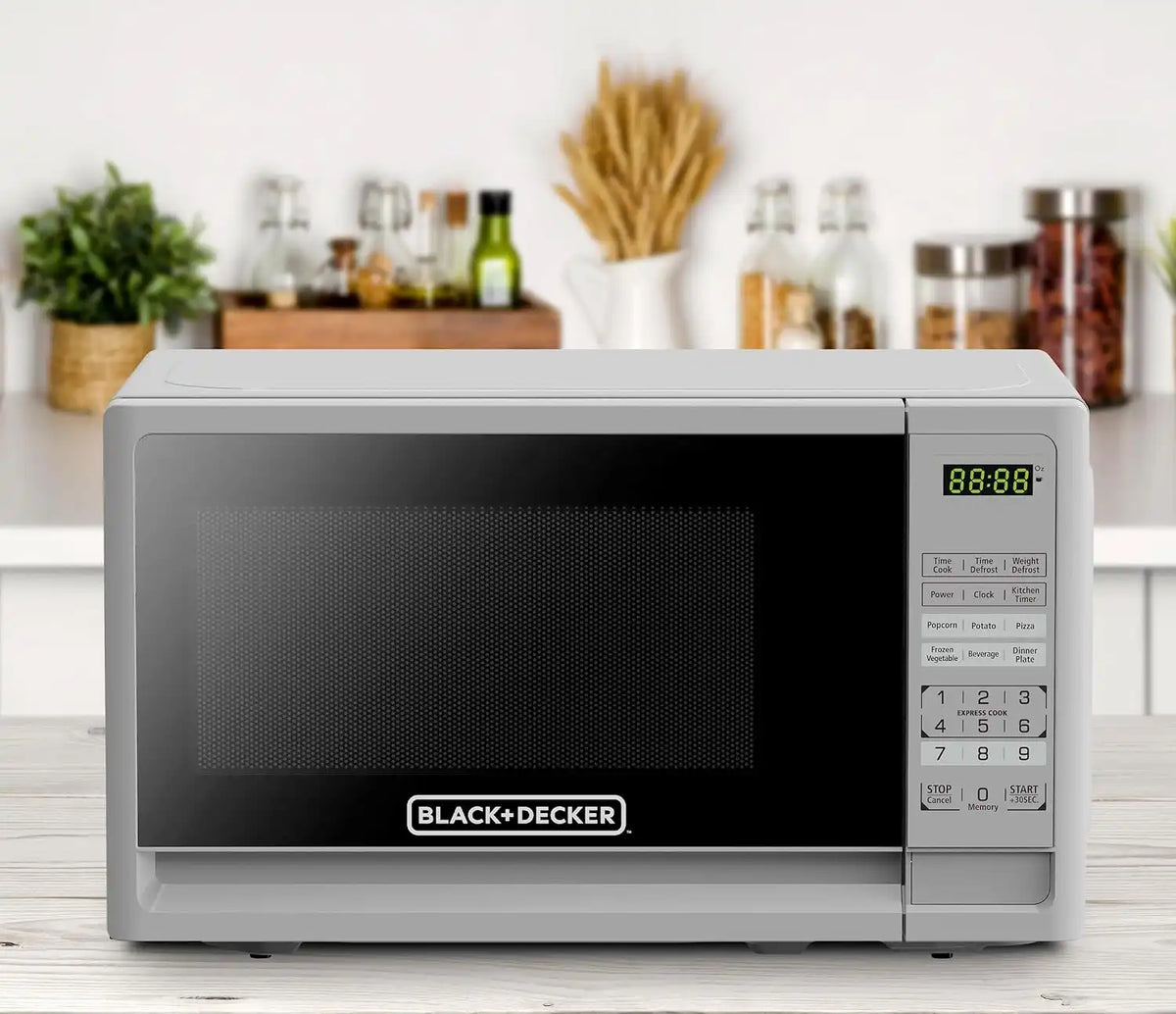 BLACK+DECKER Compact Countertop Microwave Oven 0.7 Cu. Ft. 700-Watts with LED Lighting, Child Lock, White